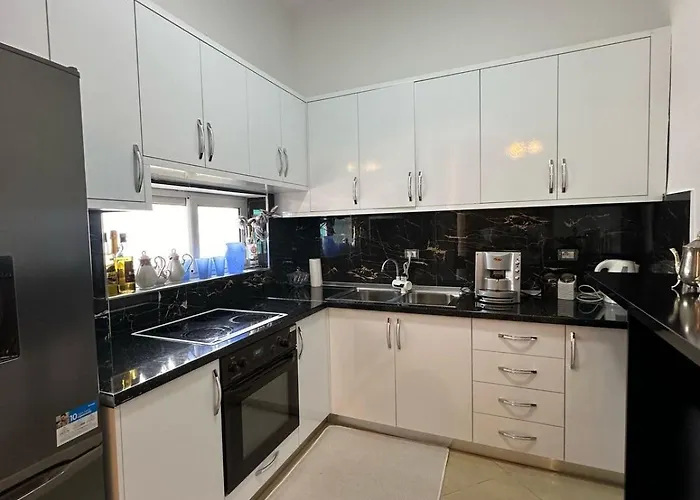 Vladi's 别墅 Zhaban